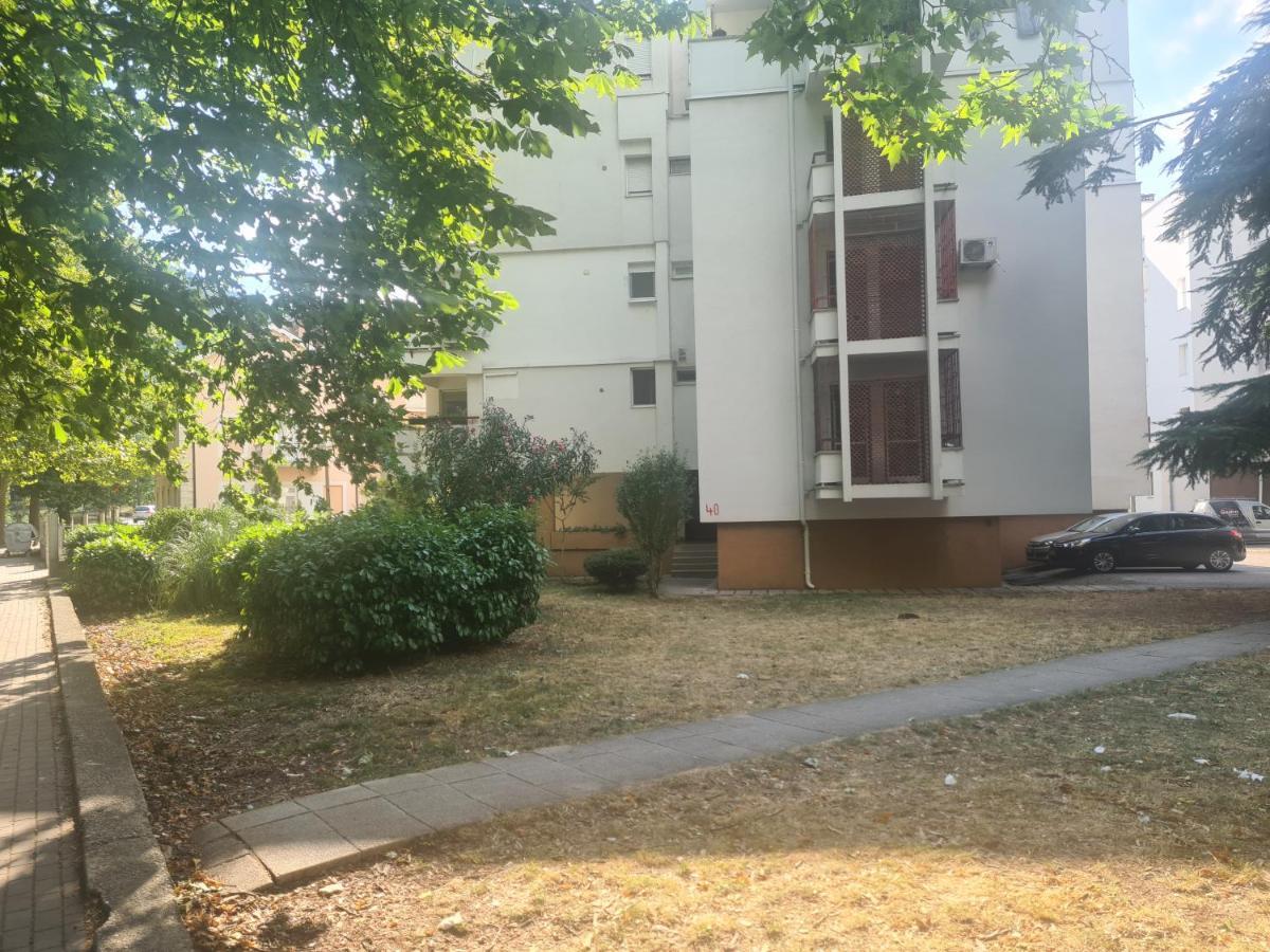 City Mid Mostar Apartment Eksteriør billede