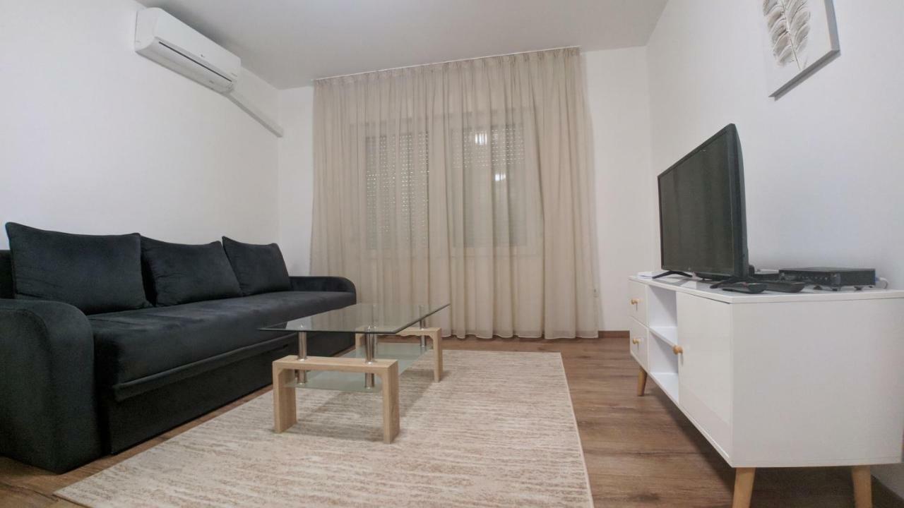 City Mid Mostar Apartment Eksteriør billede